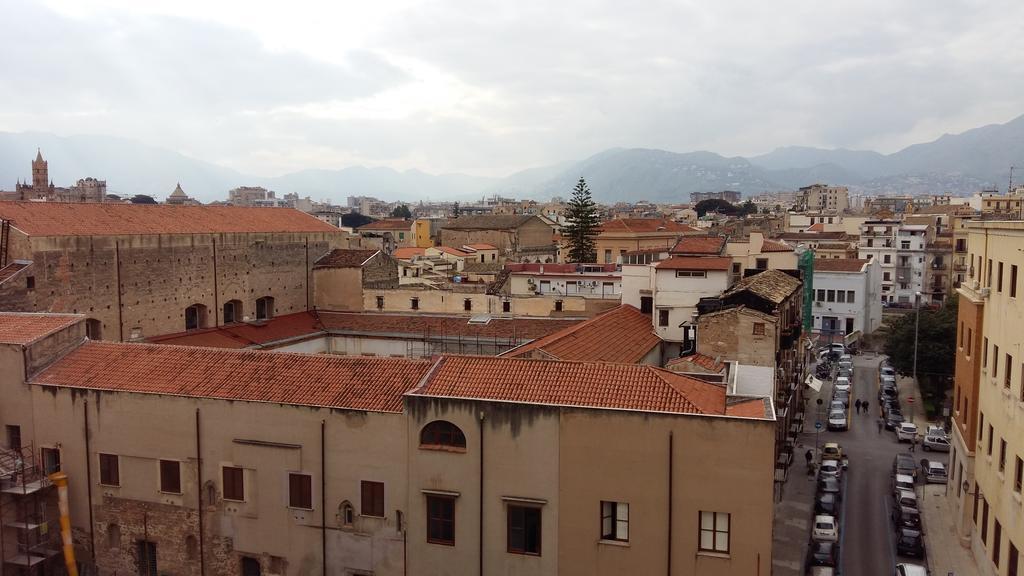 Guelio Al Massimo Suites&Breakfast Palermo Exterior photo